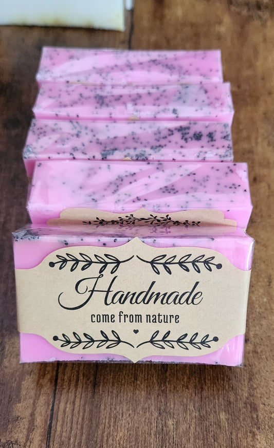 Strawberry Sundae & Poppy Seeds