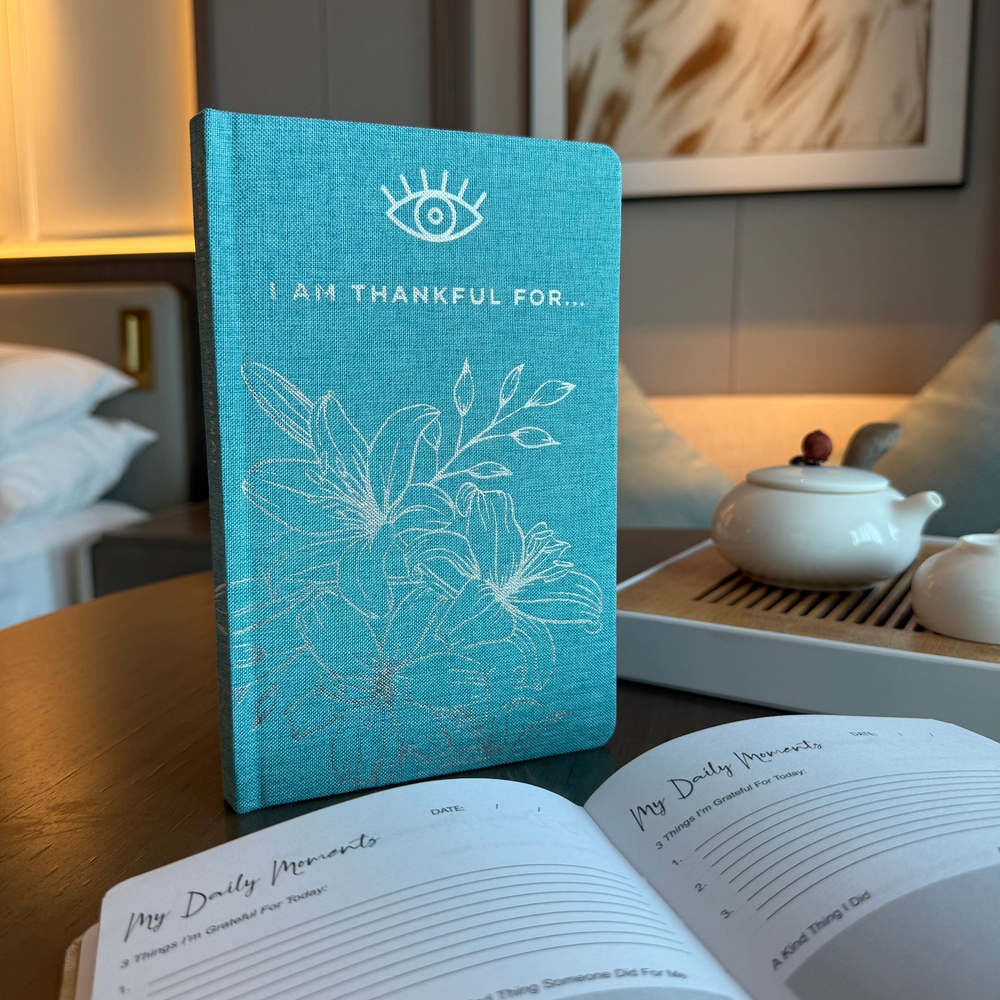 Blue Gratitude Journal with Silver Lining 120 pages - I am Thankful For